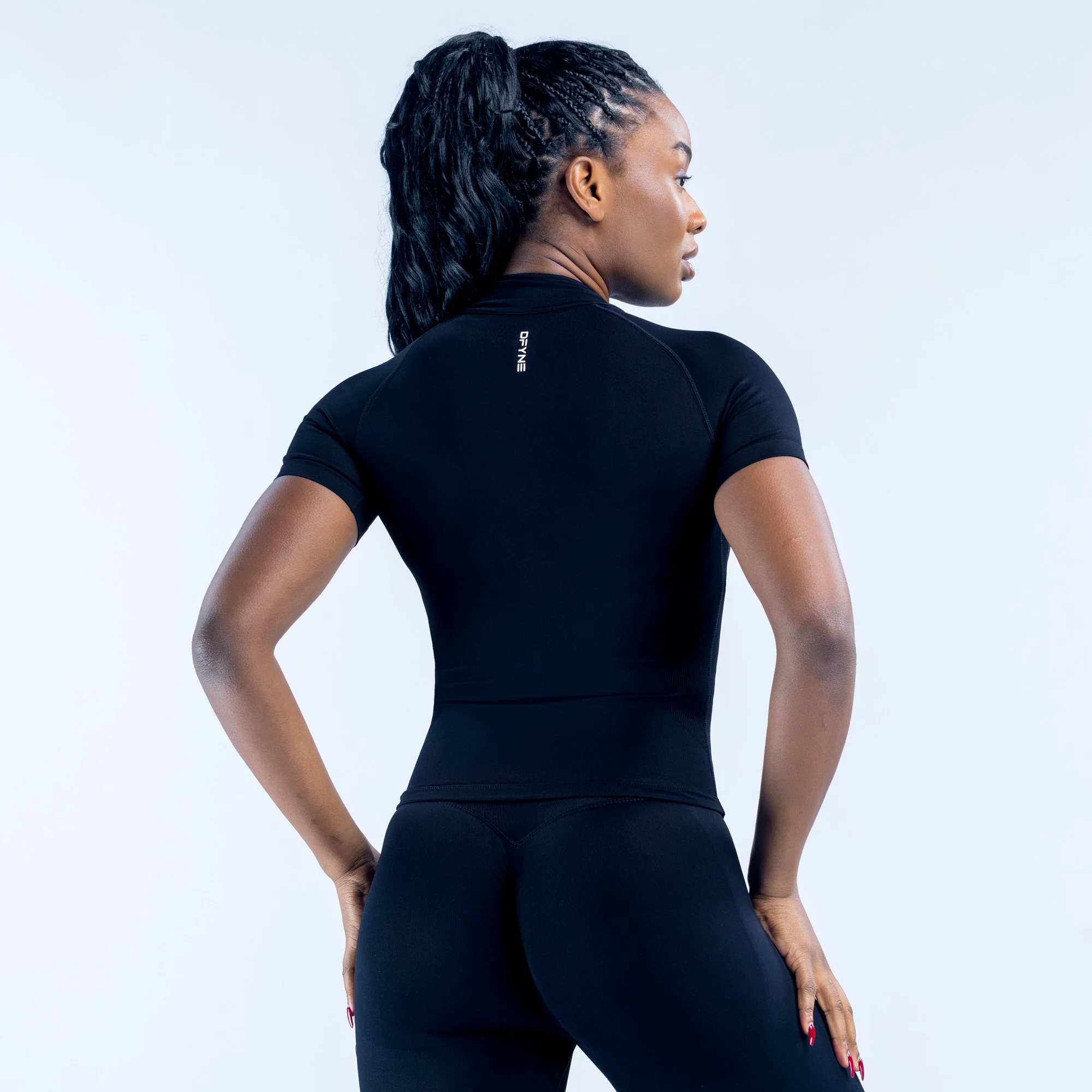 Dynamic Short Sleeve Zippy - Image 2